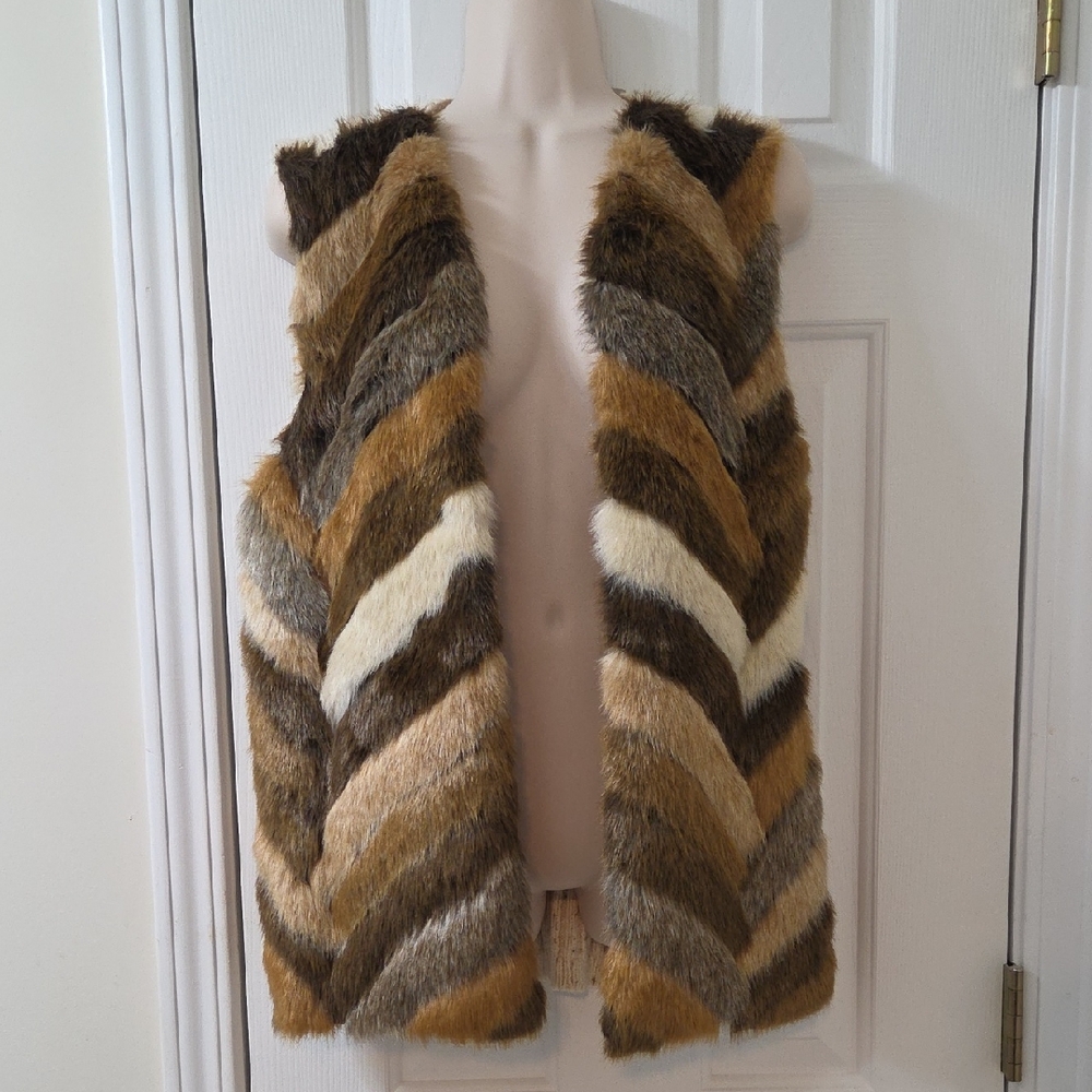 Chico's New Multicolor Faux Fur vest Brown, Tan, Cream Faux Fur Vest
